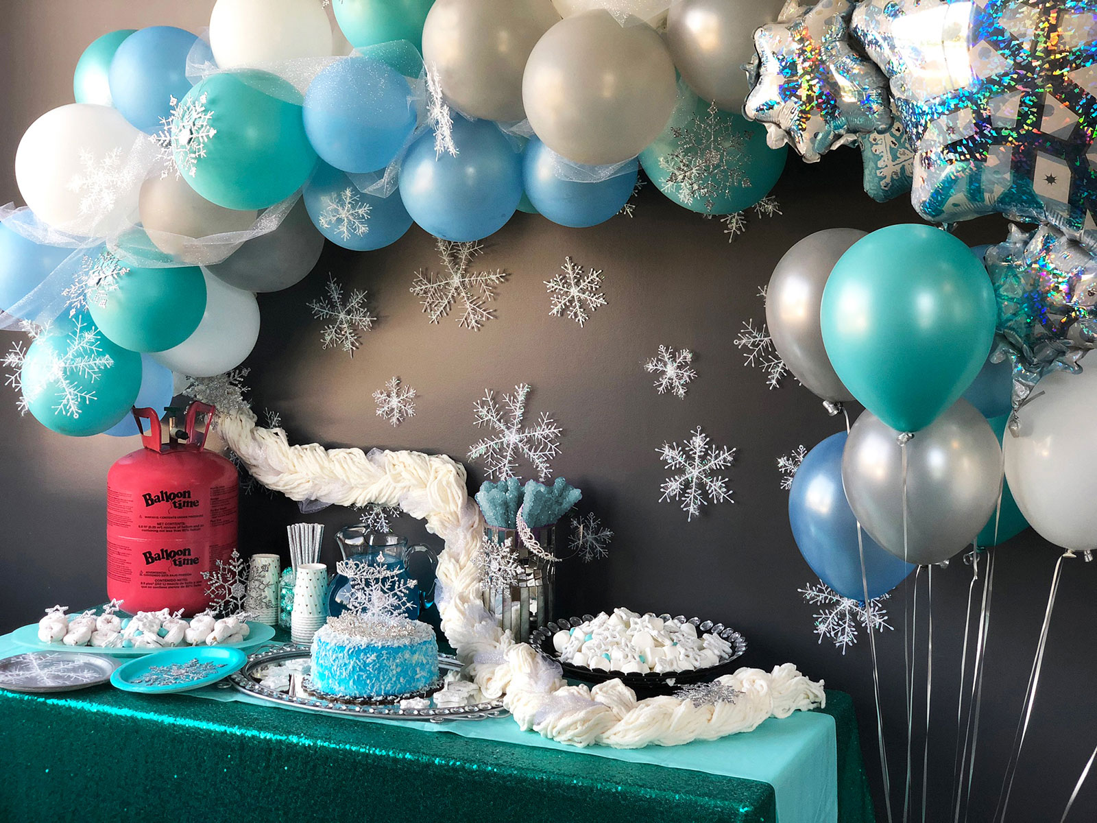 Winter themed party decorations