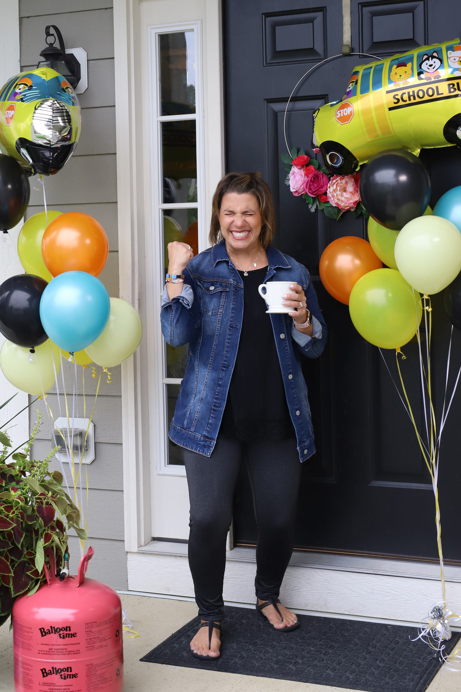 Balloon decorations for first day of school