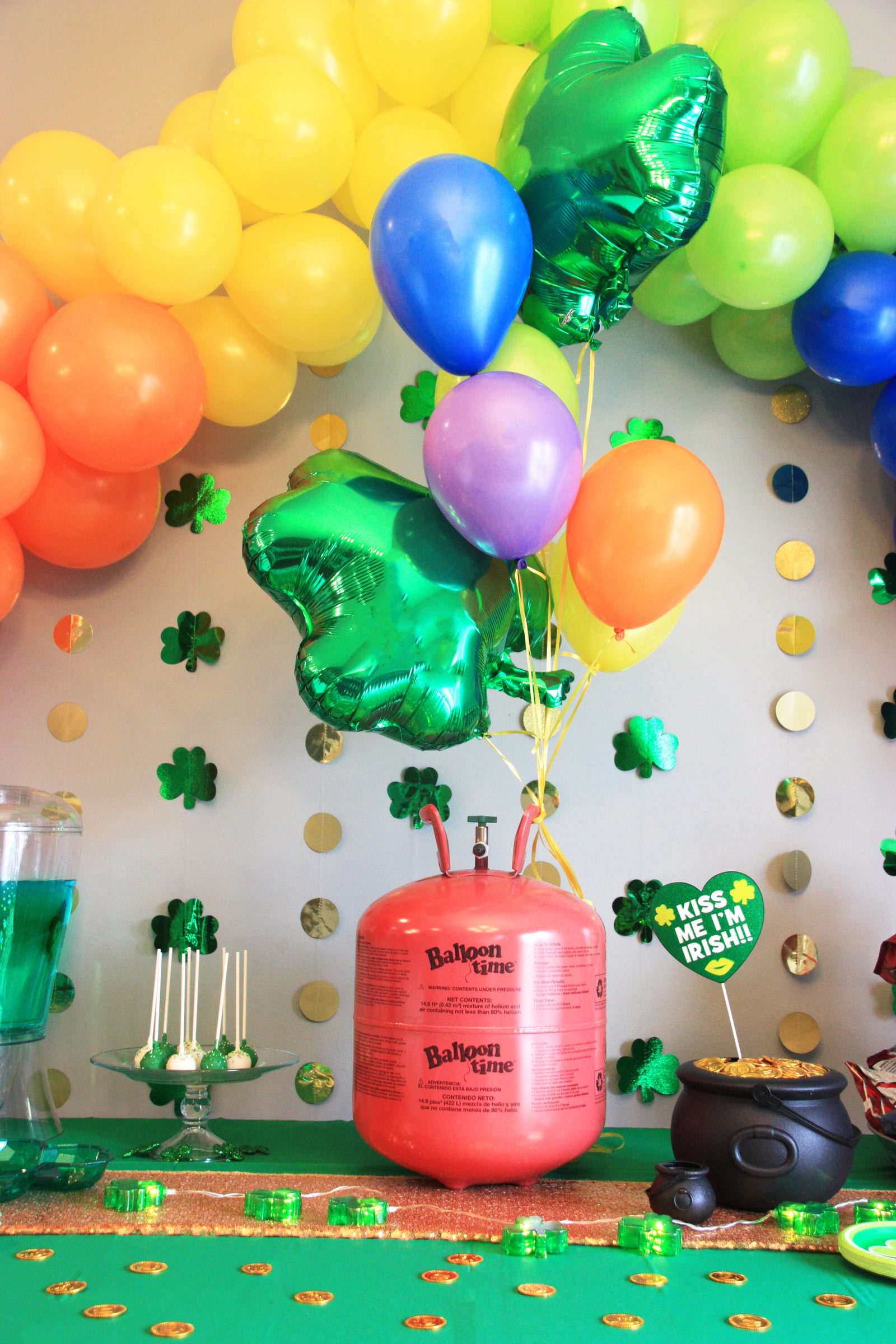 St. Patrick's Day party theme decorations