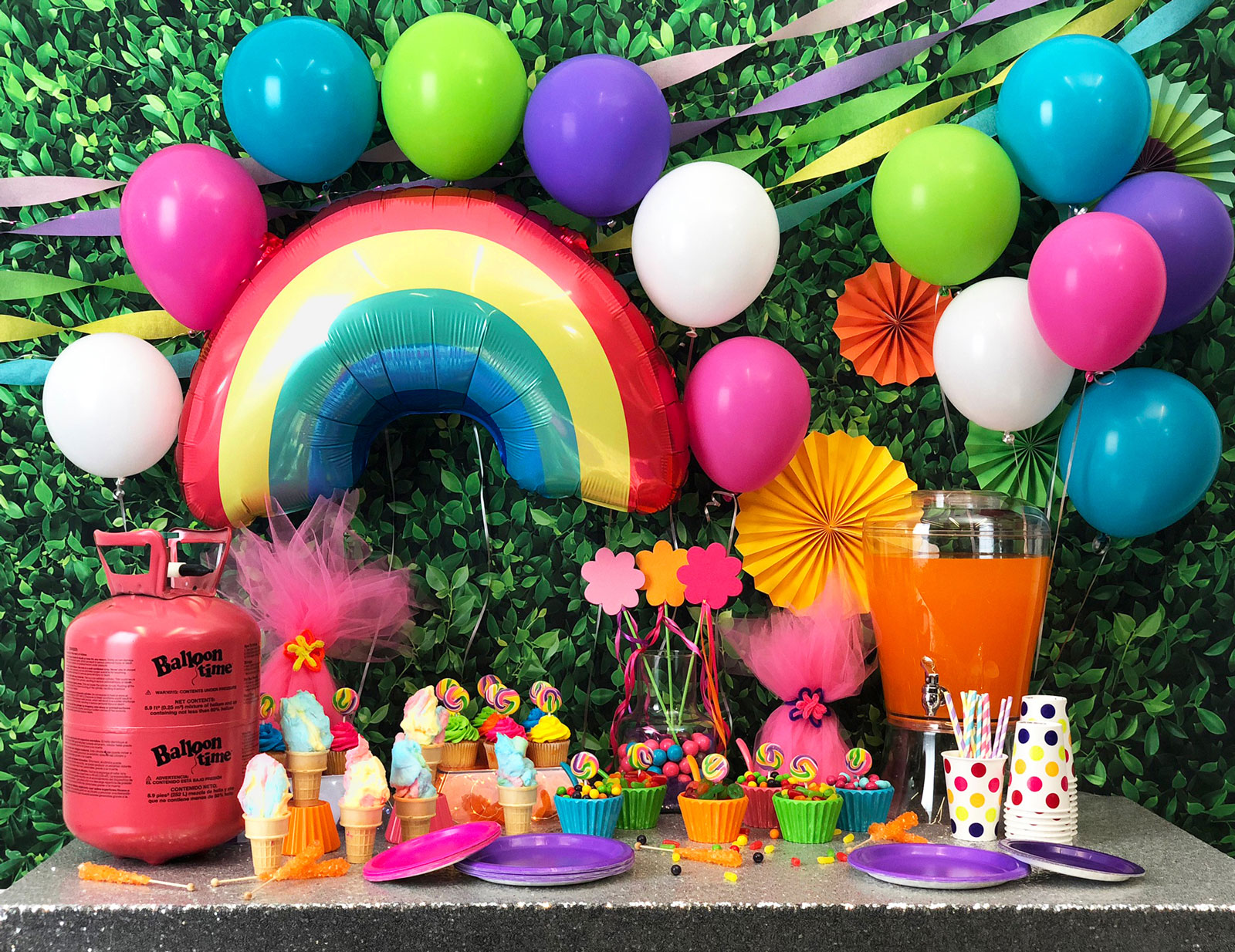 Trolls themed party decorations